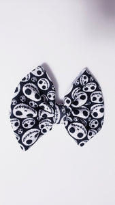 Skull Bow